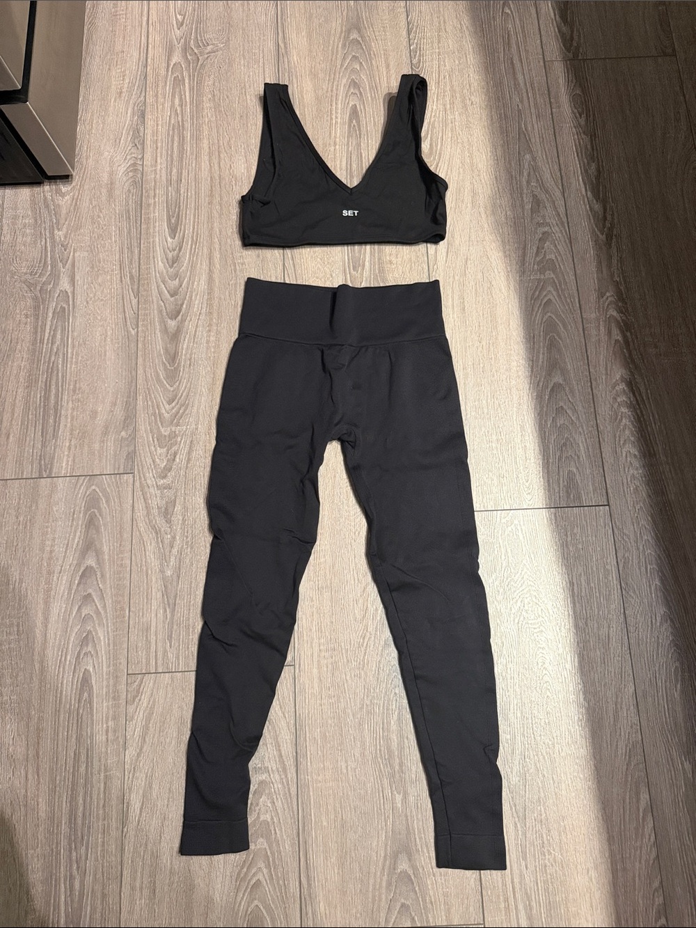 SET Active Black 2-Piece Workout Set Sports Bra + Leggings M